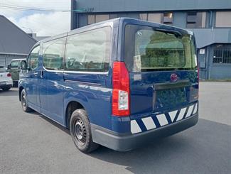 2020 Toyota Hiace - Thumbnail