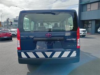 2020 Toyota Hiace - Thumbnail