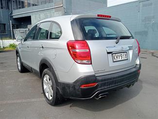 2017 Holden Captiva - Thumbnail
