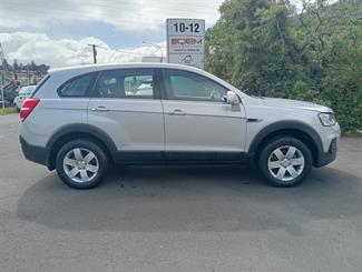 2017 Holden Captiva - Thumbnail