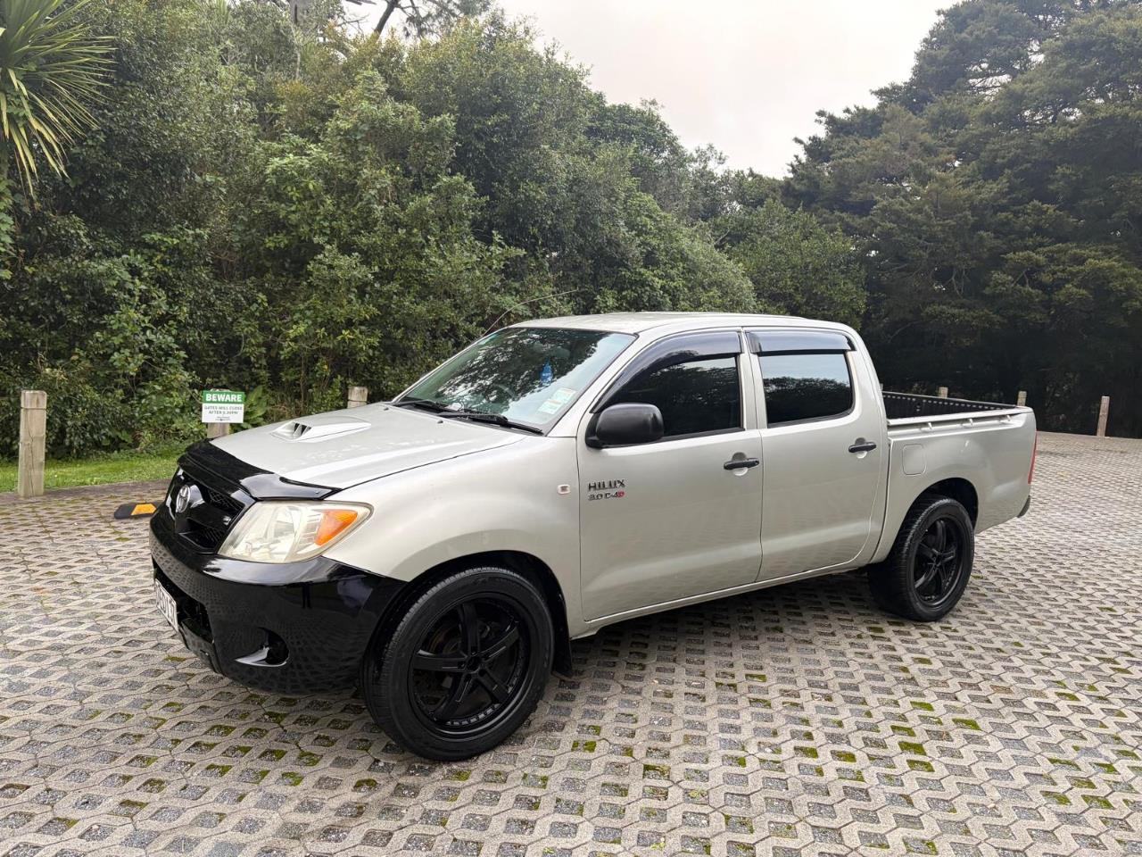 2006 Toyota Hilux