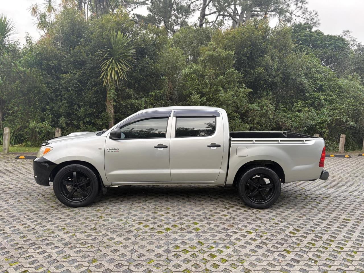 2006 Toyota Hilux