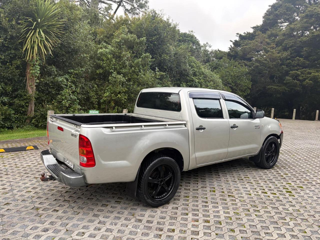 2006 Toyota Hilux