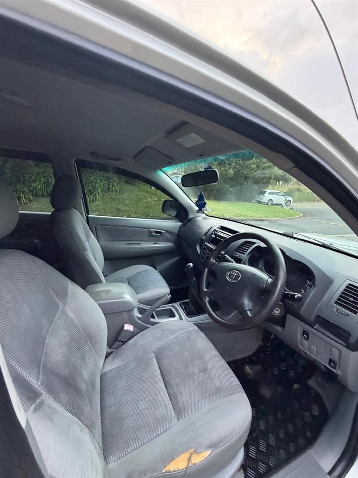 2006 Toyota Hilux