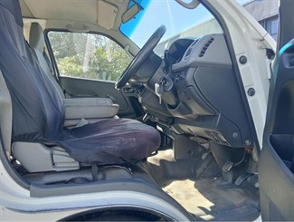 2008 Toyota Hiace - Thumbnail