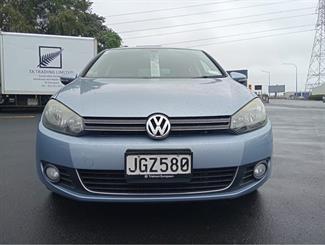 2009 Volkswagen Golf - Thumbnail
