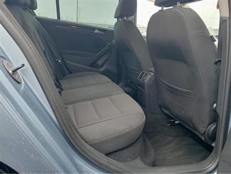 2009 Volkswagen Golf - Thumbnail