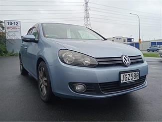 2009 Volkswagen Golf - Thumbnail