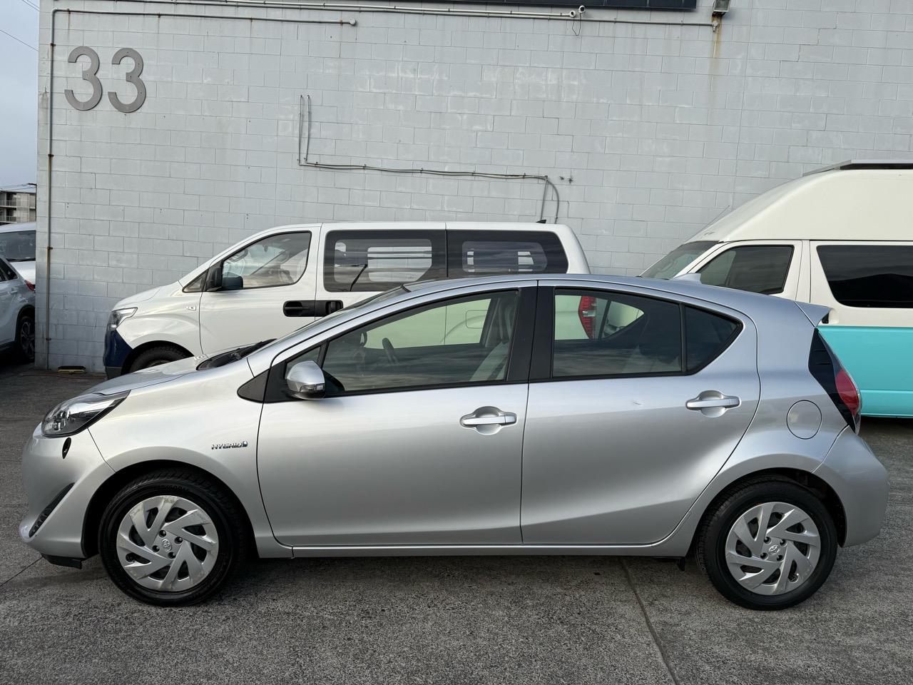 2017 Toyota Aqua
