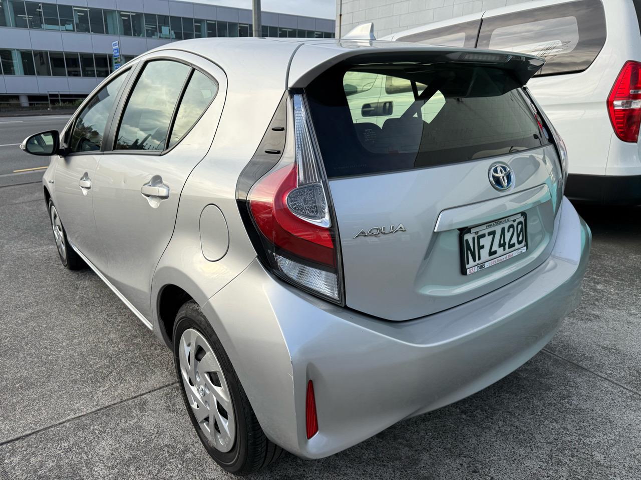 2017 Toyota Aqua