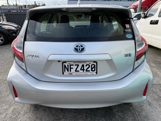 2017 Toyota Aqua - Thumbnail