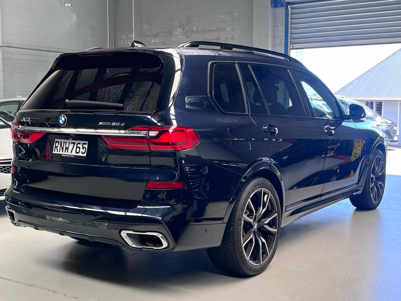 2021 BMW X7