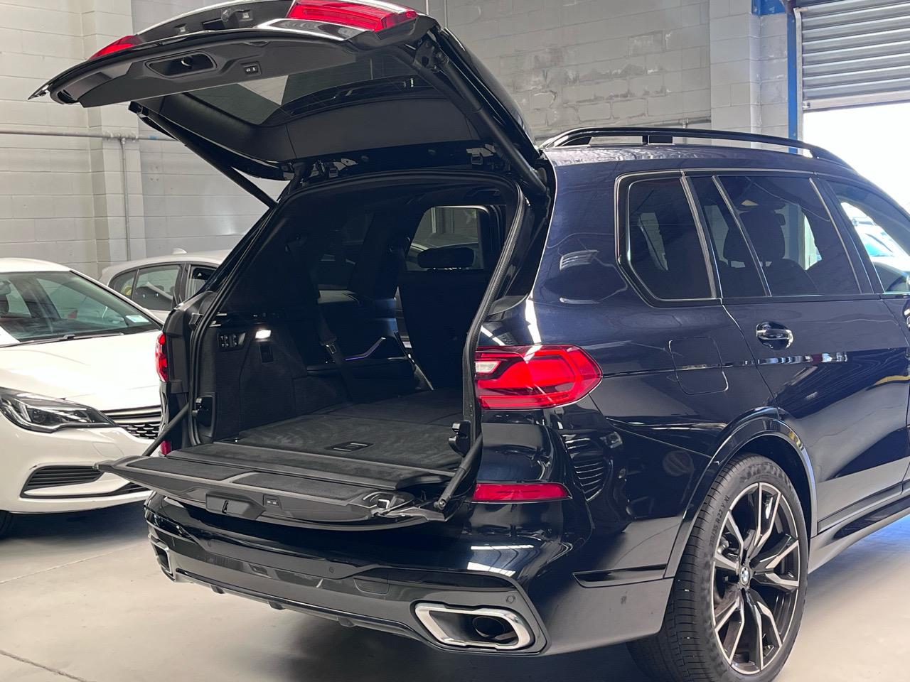 2021 BMW X7
