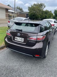 2011 Lexus CT200H - Thumbnail