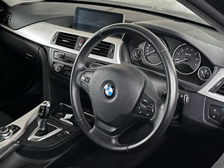 2014 BMW 320i - Thumbnail