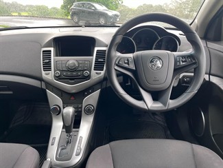 2016 Holden Cruze - Thumbnail