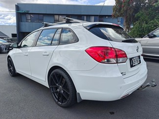 2016 Holden Cruze - Thumbnail