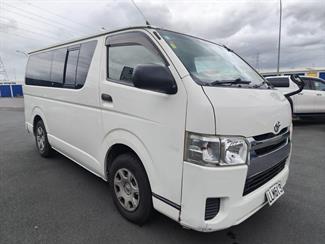 2014 Toyota Hiace - Thumbnail