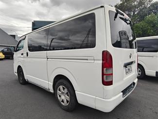 2014 Toyota Hiace - Thumbnail