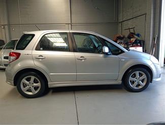 2009 Suzuki SX4 - Thumbnail