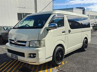2006 Toyota Hiace - Thumbnail