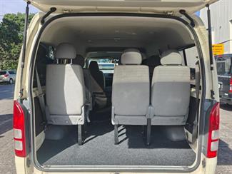 2006 Toyota Hiace - Thumbnail