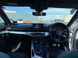 2016 Audi A4 - Thumbnail