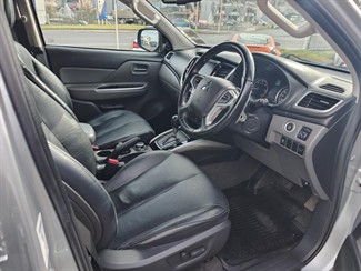 2018 Mitsubishi Triton - Thumbnail