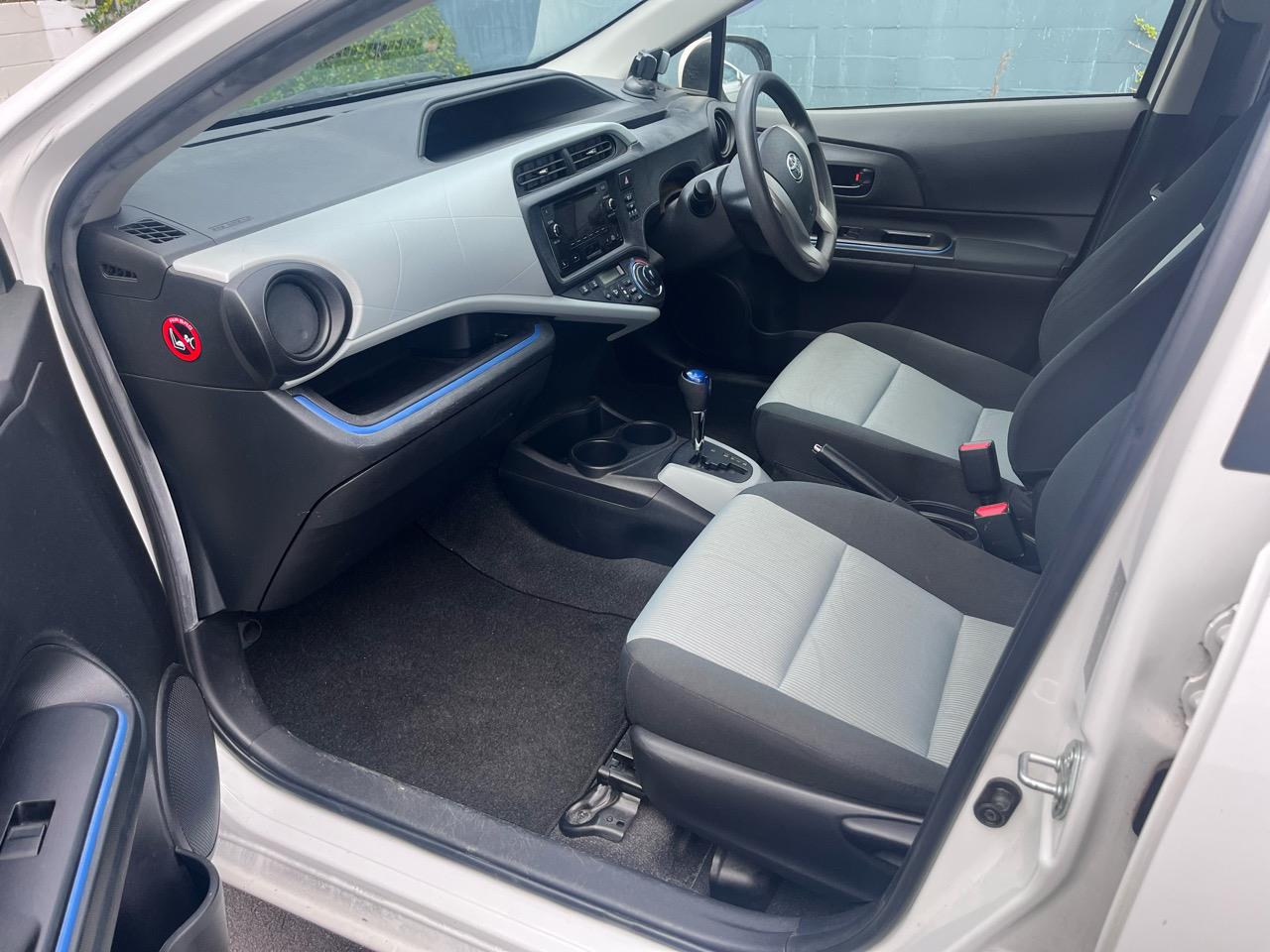 2013 Toyota Aqua