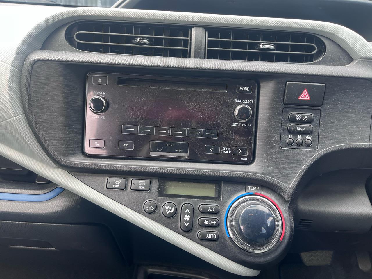 2013 Toyota Aqua