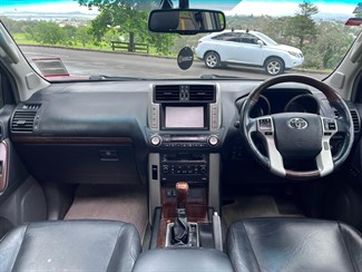 2011 Toyota Land Cruiser Prado - Thumbnail