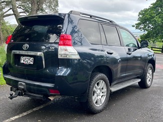 2011 Toyota Land Cruiser Prado - Thumbnail