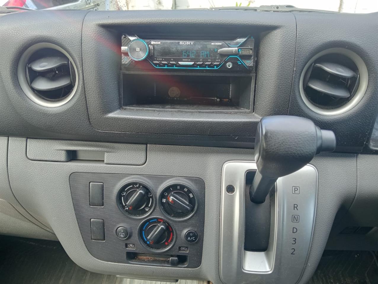 2014 Nissan NV350