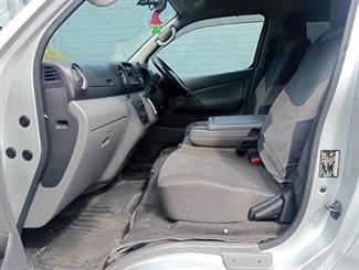 2014 Nissan NV350 - Thumbnail