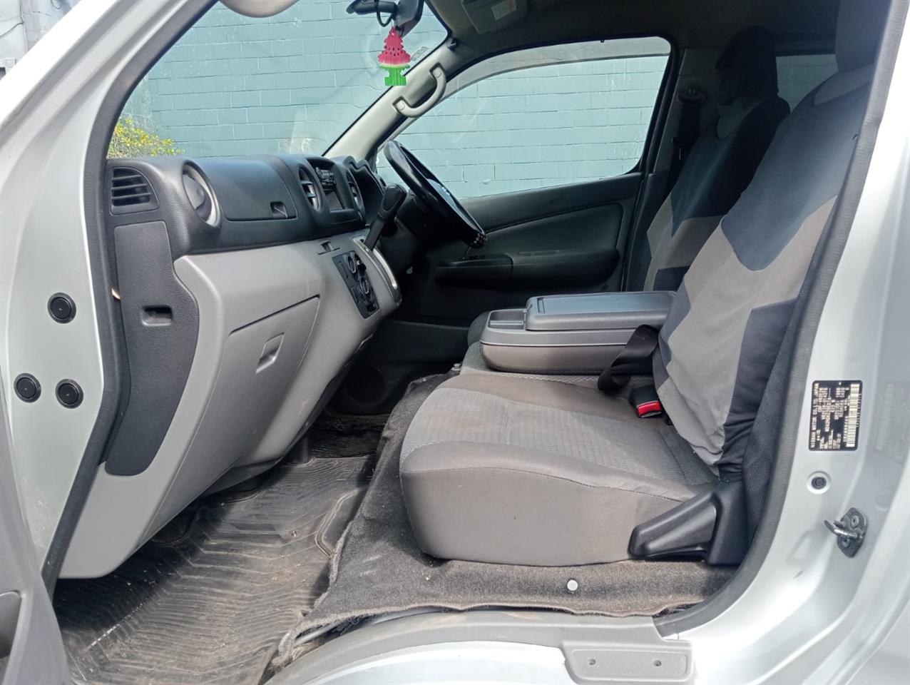 2014 Nissan NV350