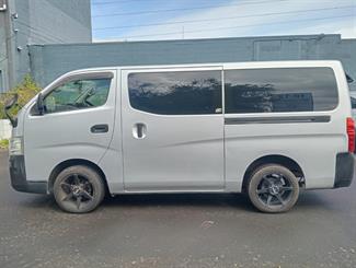 2014 Nissan NV350 - Thumbnail
