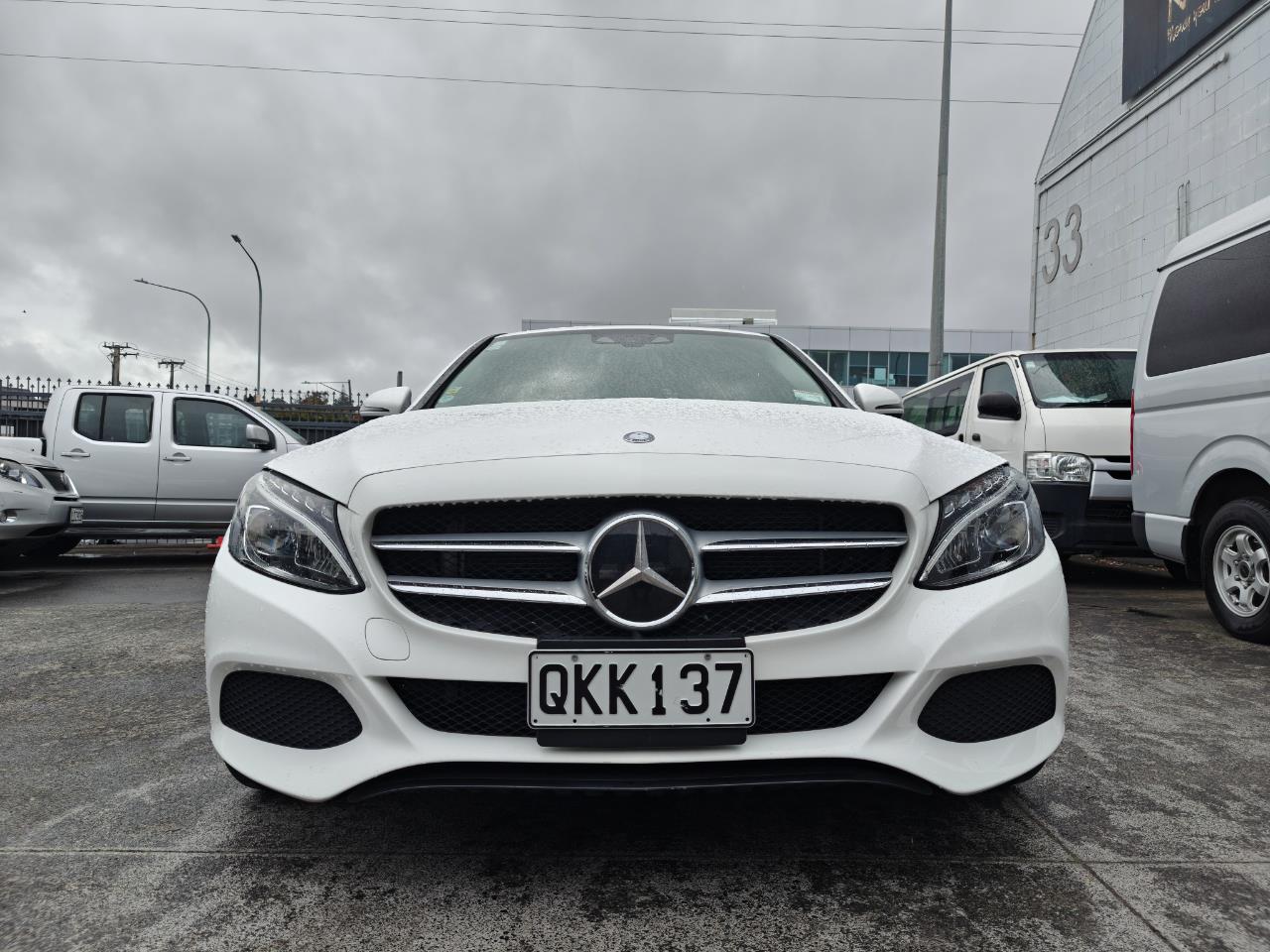 2017 Mercedes-Benz C180