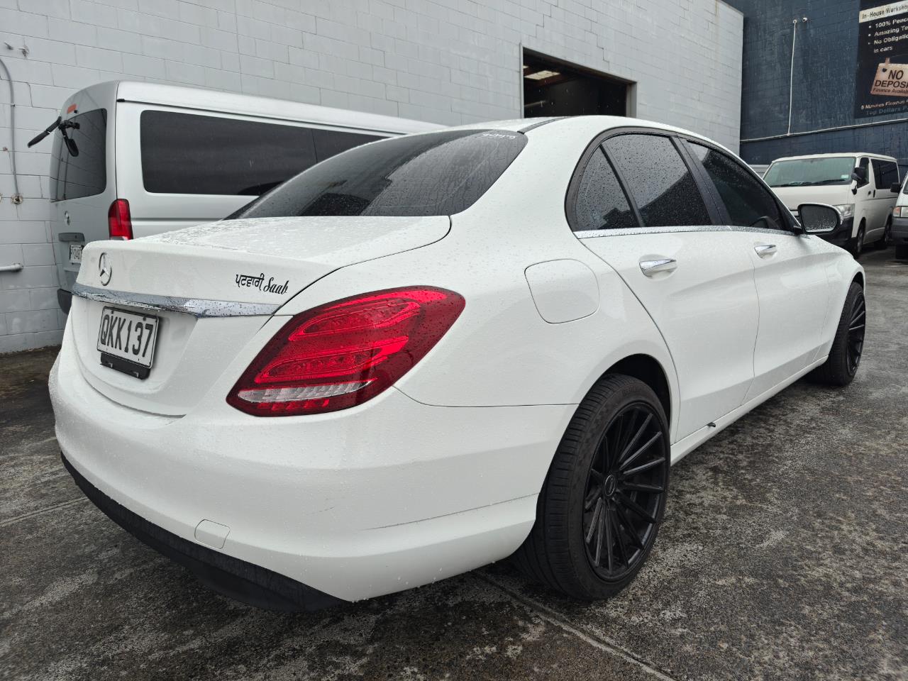 2017 Mercedes-Benz C180