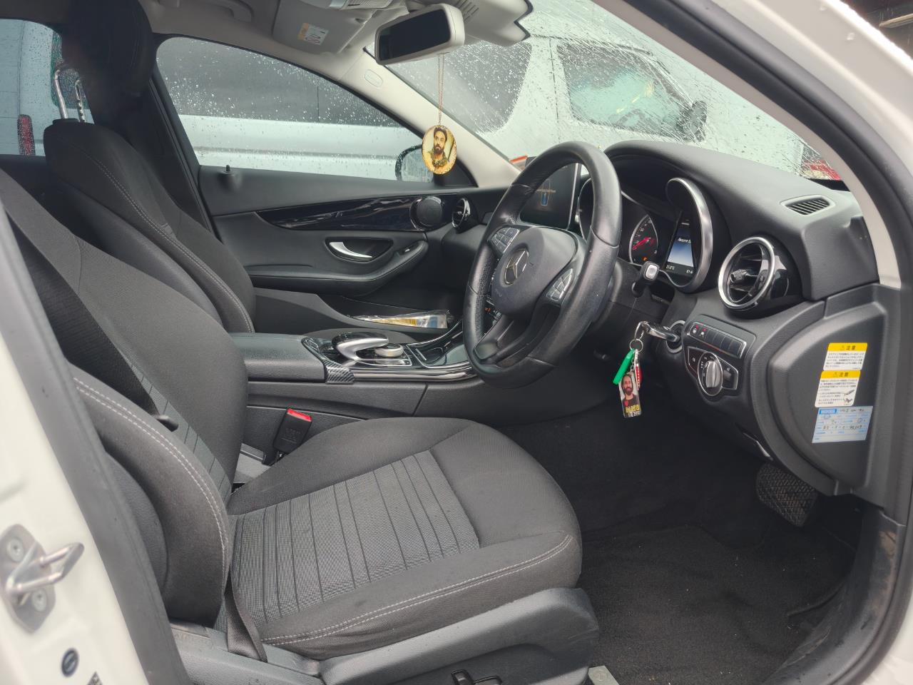 2017 Mercedes-Benz C180