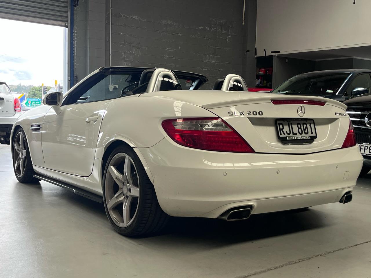 2013 Mercedes-Benz SLK 200