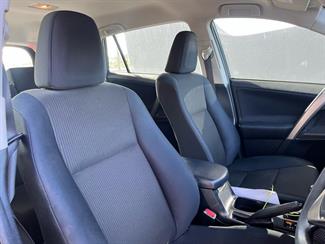 2013 Toyota RAV4 - Thumbnail