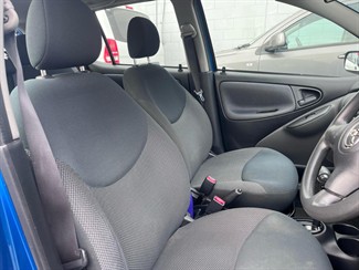 2003 Toyota echo - Thumbnail