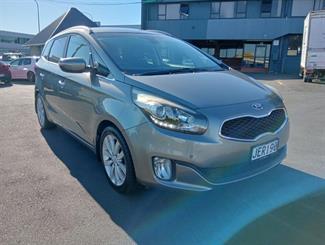 2015 Kia Carens - Thumbnail