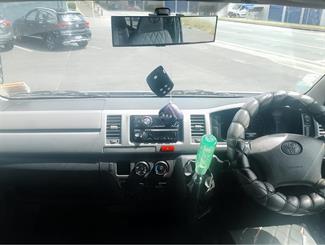 2007 Toyota HIACE - Thumbnail