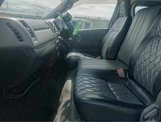 2007 Toyota HIACE - Thumbnail