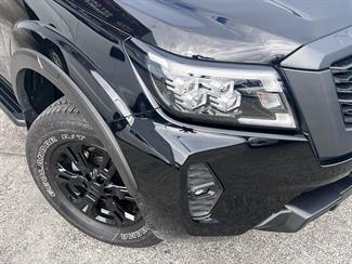 2025 Nissan Navara - Thumbnail