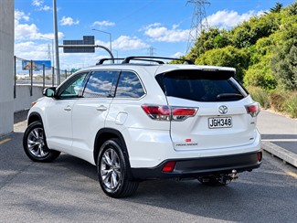 2015 Toyota Highlander - Thumbnail