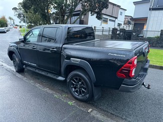 2023 Toyota Hilux - Thumbnail