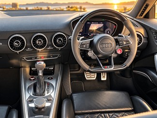 2017 Audi TTRS - Thumbnail