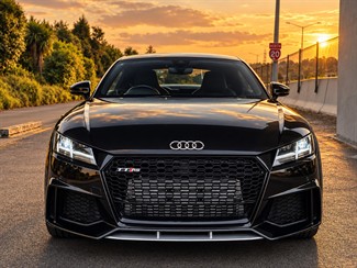 2017 Audi TTRS - Thumbnail